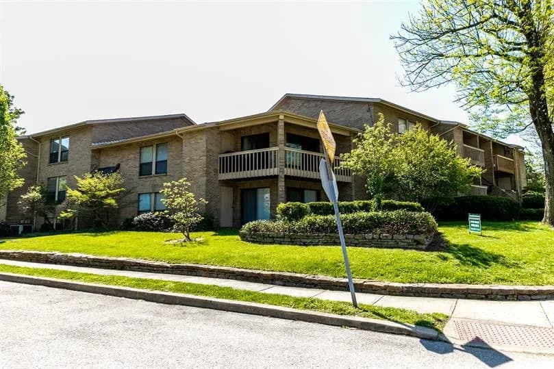 Cincinnati apartments for rent - Property image - Grandin Park Flats - 1