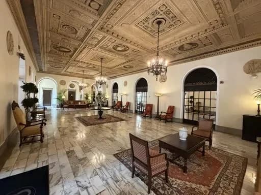 Cincinnati apartments for rent - image - imgi_5_medium.webp