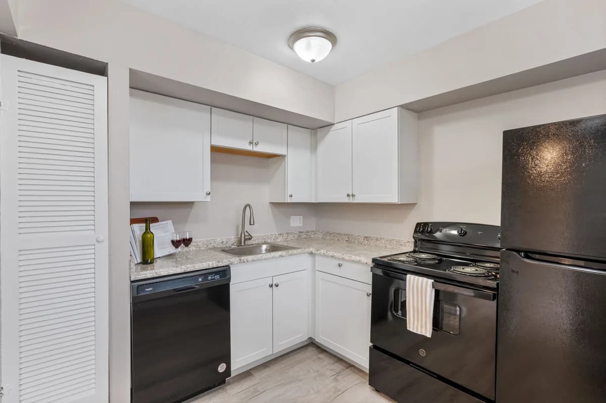 Cincinnati apartments for rent - image - property-image-1790249829421.jpg