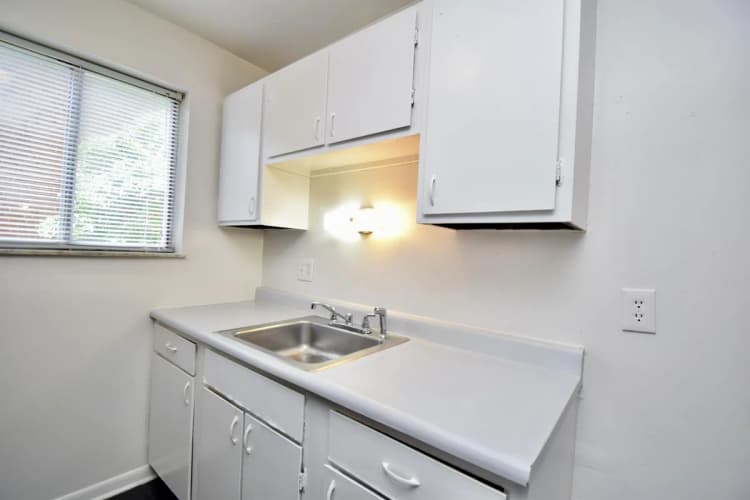 Cincinnati apartments for rent - image - image-6.jpg