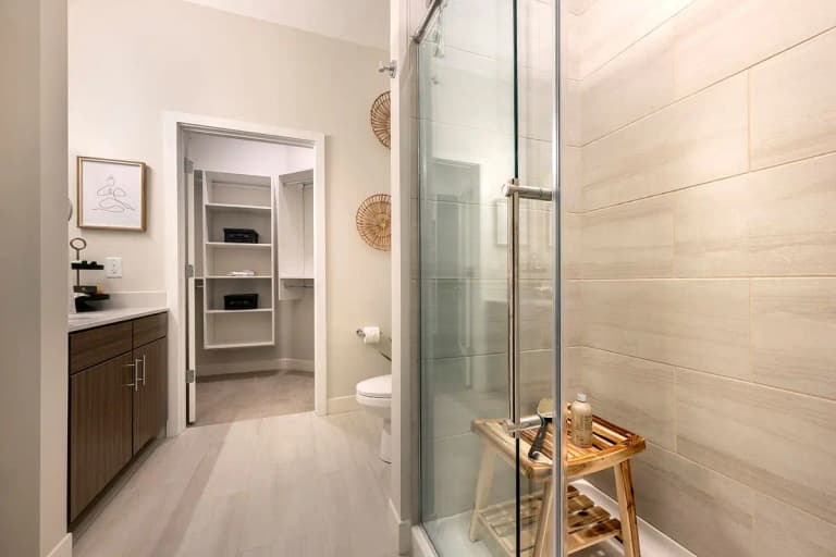 undefined apartments for rent - image - large-1737757975362-DSC_0428.jpg