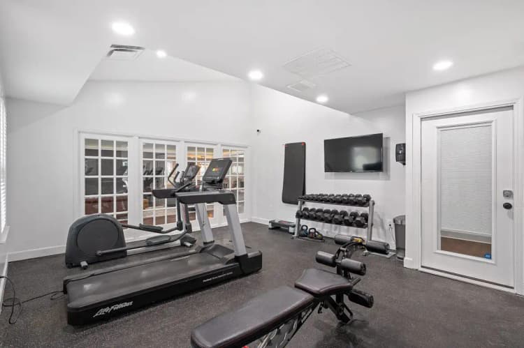 undefined apartments for rent - image - 860East_January2024_016-1920w.png