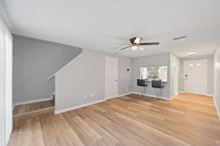 undefined apartments for rent - image - Deerfield_Sussex_008-1920w.png