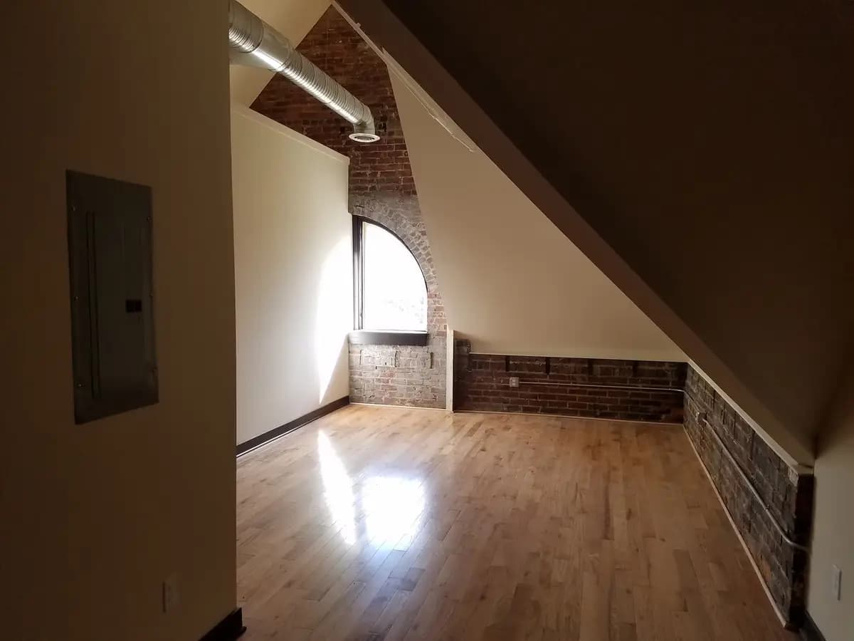 undefined apartments for rent - image - windsor-flats-rehab-cincinnati-oh-building-photo (5).jpg