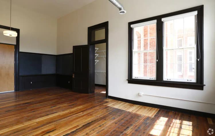 undefined apartments for rent - image - windsor-flats-rehab-cincinnati-oh-interior-photo (10).jpg