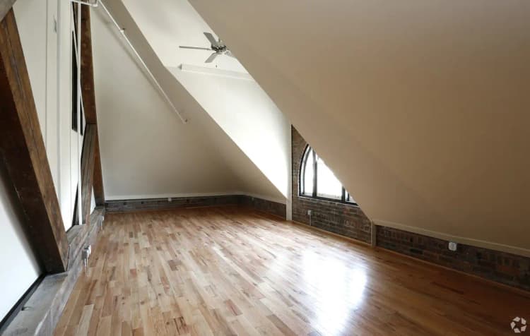 undefined apartments for rent - image - windsor-flats-rehab-cincinnati-oh-interior-photo (9).jpg