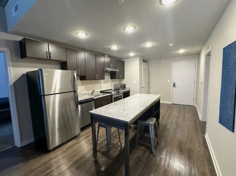 undefined apartments for rent - image - cincinnati-deacon-2x2-classic-kitchen.png
