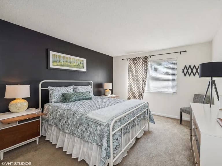 undefined apartments for rent - image - scoh_gallery_bedroom1_oct2023(1).jpg