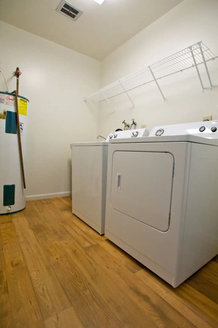 undefined apartments for rent - image - Web img 8 Montclair Laundry Room.jpg