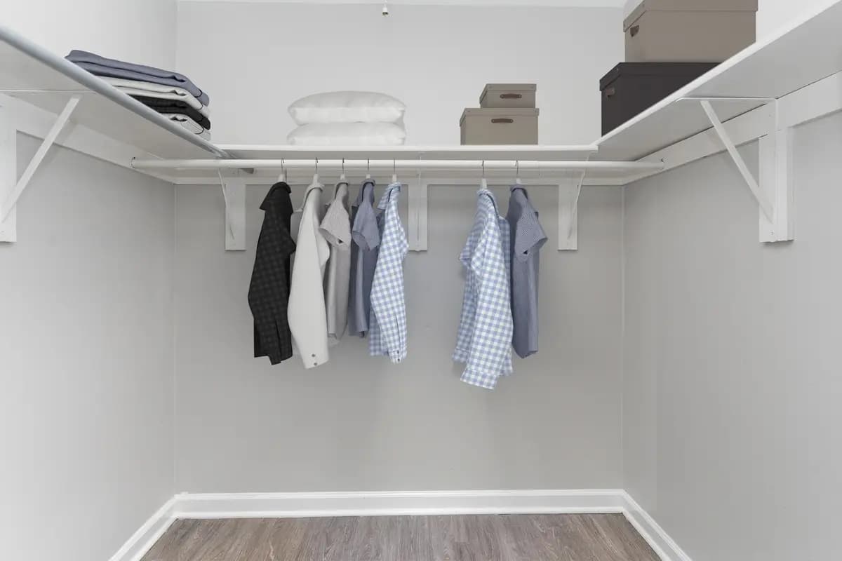 undefined apartments for rent - image - villa-hills-cincinnati-oh-building-photo (24).jpg