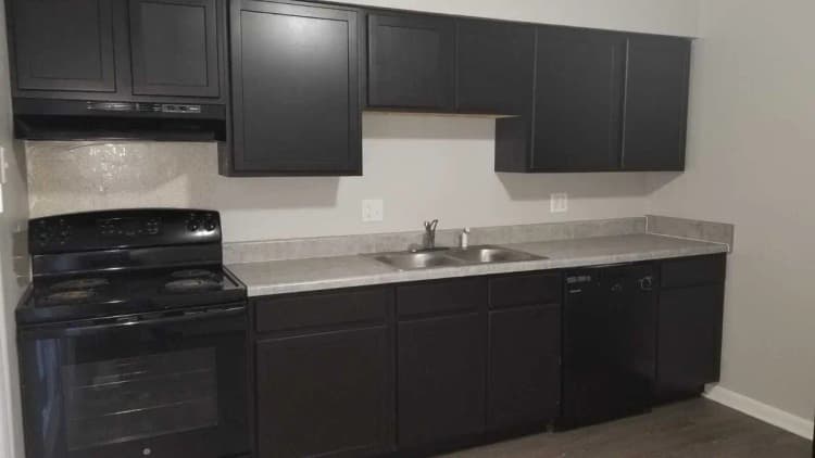 undefined apartments for rent - image - villa-hills-cincinnati-oh-building-photo (28).jpg