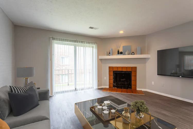 undefined apartments for rent - image - villa-hills-cincinnati-oh-building-photo (5).jpg