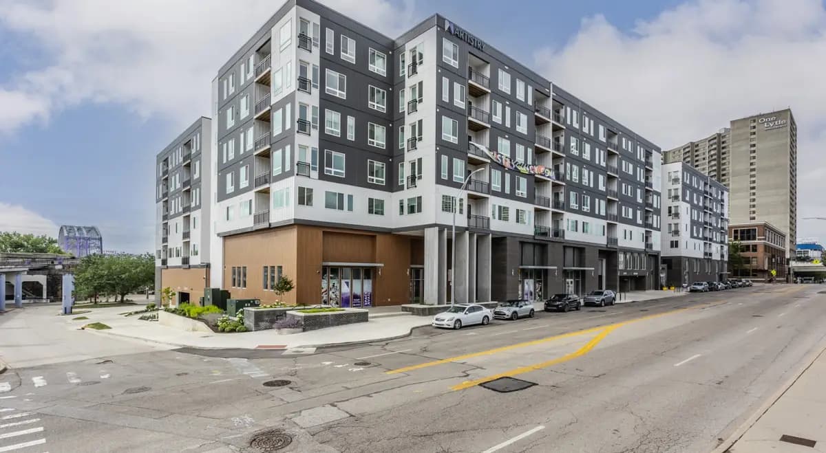 undefined apartments for rent - image - 01-Artistry-Cincy-Web1-aee84cd44395a605ddbd61479750e004.jpg