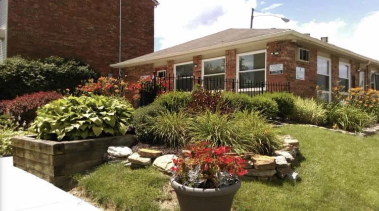 undefined apartments for rent - image - woodland-village-cincinnati-oh-building-photo (5).jpg