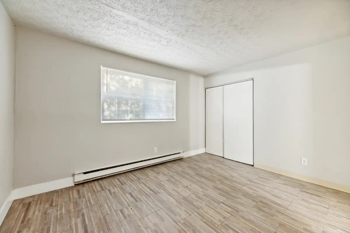 undefined apartments for rent - image - wyoming-36-cincinnati-oh-building-photo (7).jpg