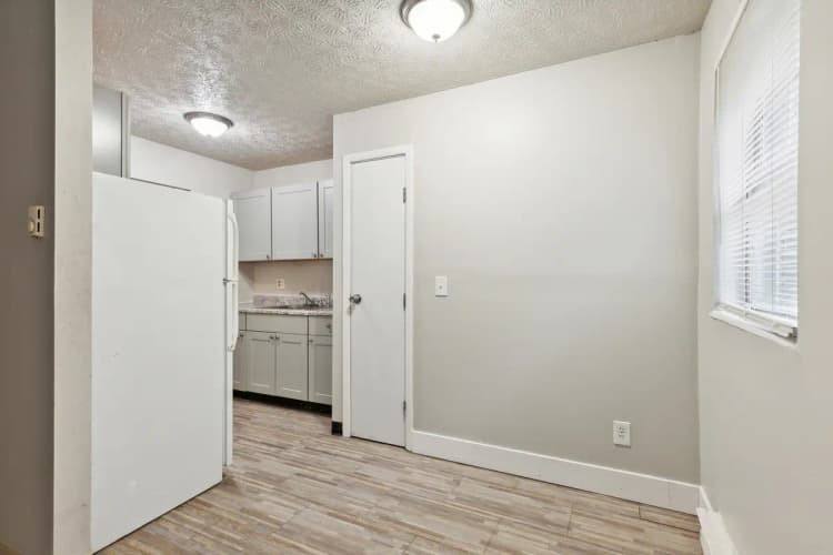 undefined apartments for rent - image - wyoming-36-cincinnati-oh-building-photo.jpg