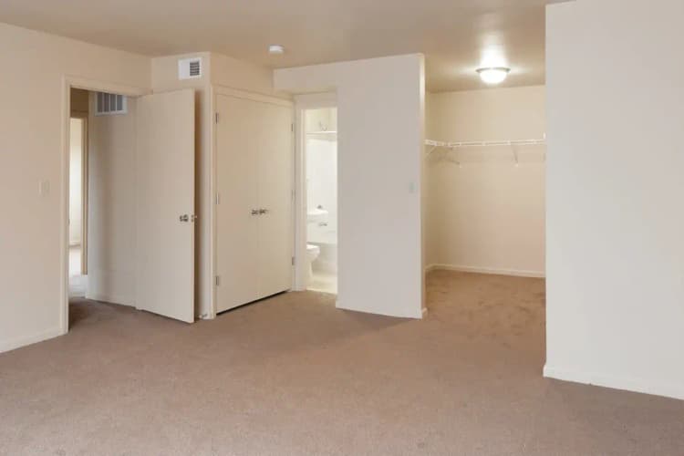 undefined apartments for rent - image - villagesatrollhill_848_img_md_16.webp