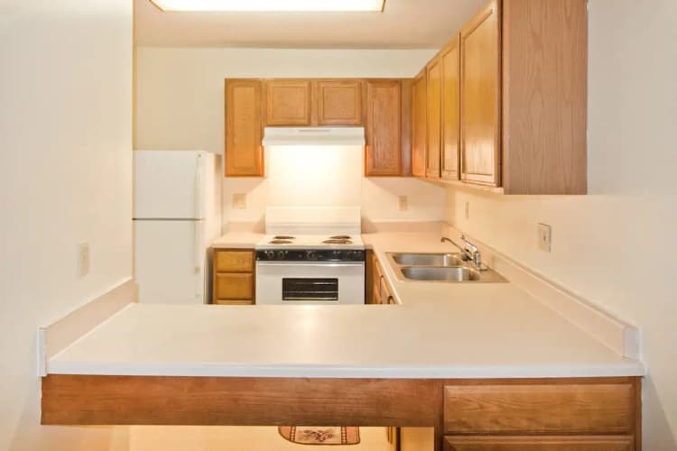 undefined apartments for rent - image - avonview_447_img_md_06.webp