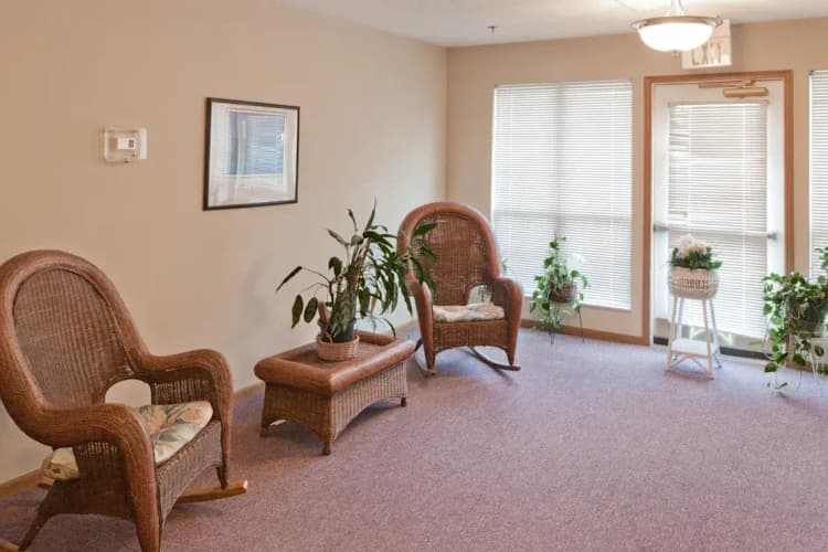 undefined apartments for rent - image - avonview_447_img_md_25.webp