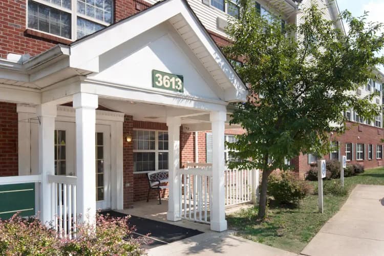 undefined apartments for rent - image - avonview_447_img_md_28.webp