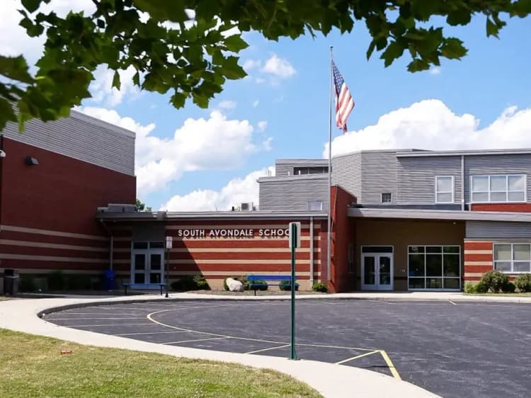 undefined apartments for rent - image - Community Builders Cinci - by Steve Bullock Area-1-106.webp