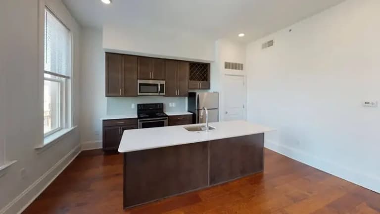 undefined apartments for rent - image - 1819-Elm-St-301-Kitchen.webp