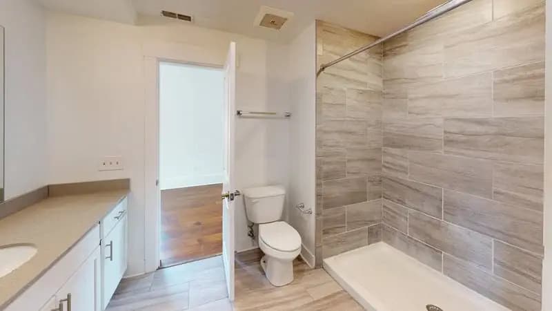 undefined apartments for rent - image - 1819-Elm-St-Bathroom.webp - 1