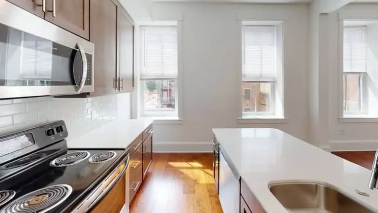 undefined apartments for rent - image - 1819-Elm-St-Kitchen (1).webp