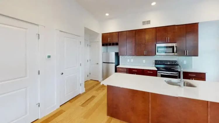 undefined apartments for rent - image - 1830-Elm-St-401-Kitchen(2).webp