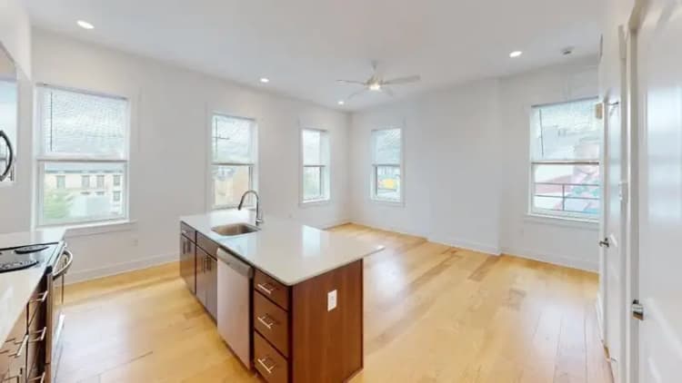 undefined apartments for rent - image - 1830-Elm-St-401-Kitchen.webp