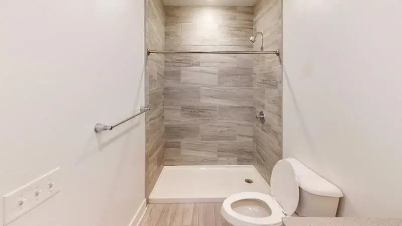 undefined apartments for rent - image - 1900-Race-201-Bathroom.webp