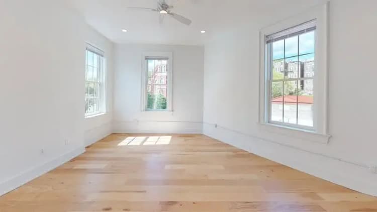 undefined apartments for rent - image - 1936-Race-St-301-Unfurnished(1).webp