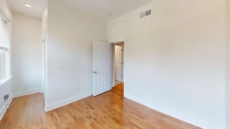 undefined apartments for rent - image - 1810-Vine-Street-201-Bedroom 1.webp
