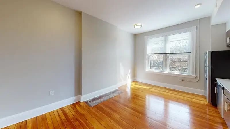 undefined apartments for rent - image - 102-W-Liberty-402-Unfurnished.webp - 0