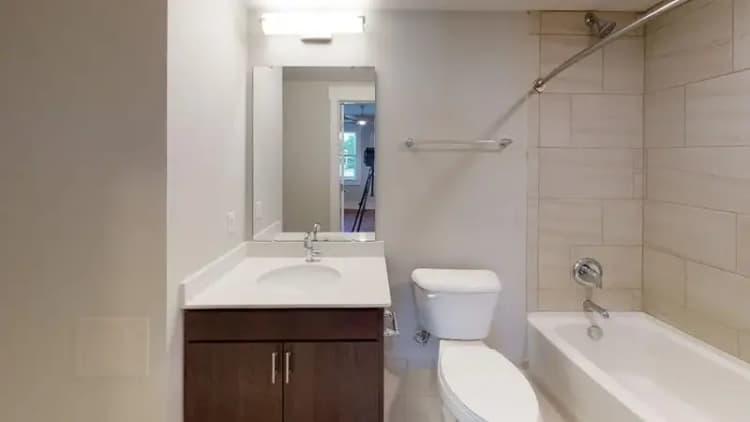 undefined apartments for rent - image - 1606-Race-St-302-Bathroom.webp