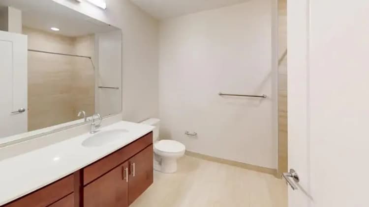undefined apartments for rent - image - 954-Unit-E-Bathroom.webp