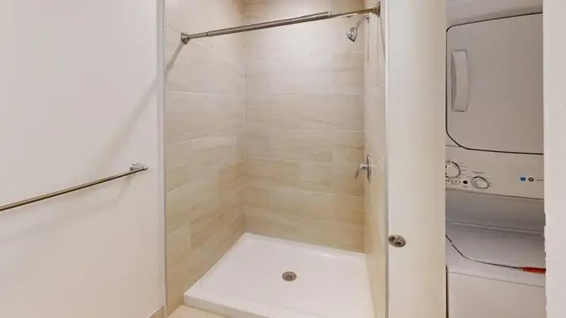 undefined apartments for rent - image - 954-Unit-G-Bathroom.webp