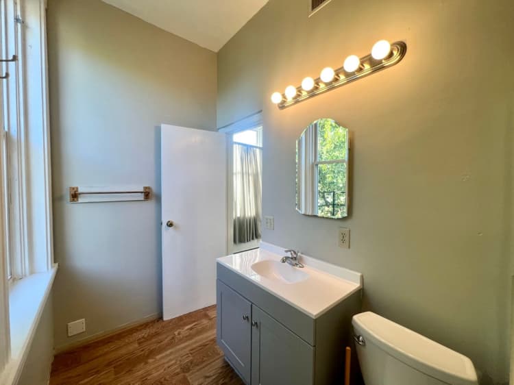 undefined apartments for rent - image - large (12).jpg