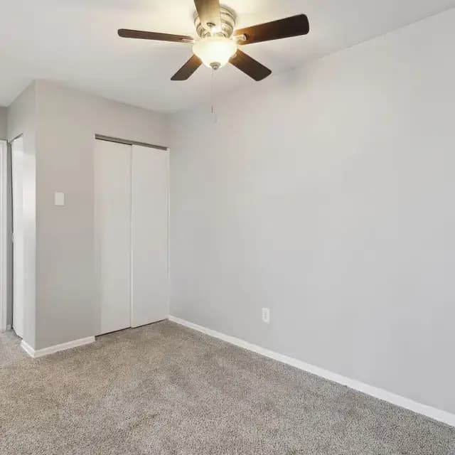 undefined apartments for rent - image - 16-web-or-mls-jadaro_ct-016.jpeg.webp