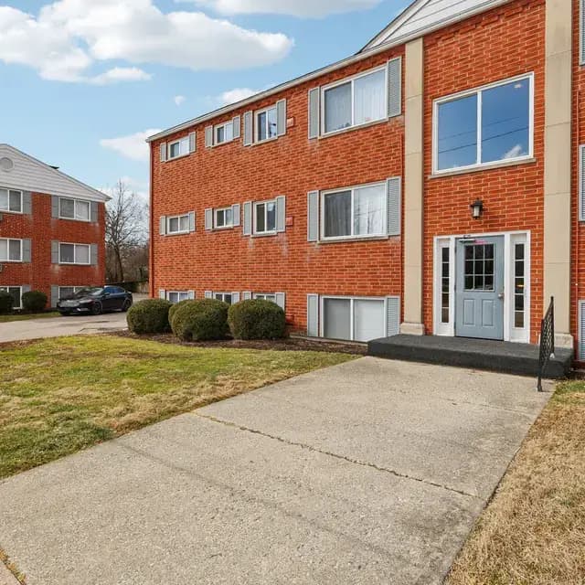 undefined apartments for rent - image - 3-web-or-mls-jadaro_ct-003.jpeg.webp