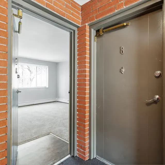 undefined apartments for rent - image - 6-web-or-mls-jadaro_ct-006.jpeg.webp