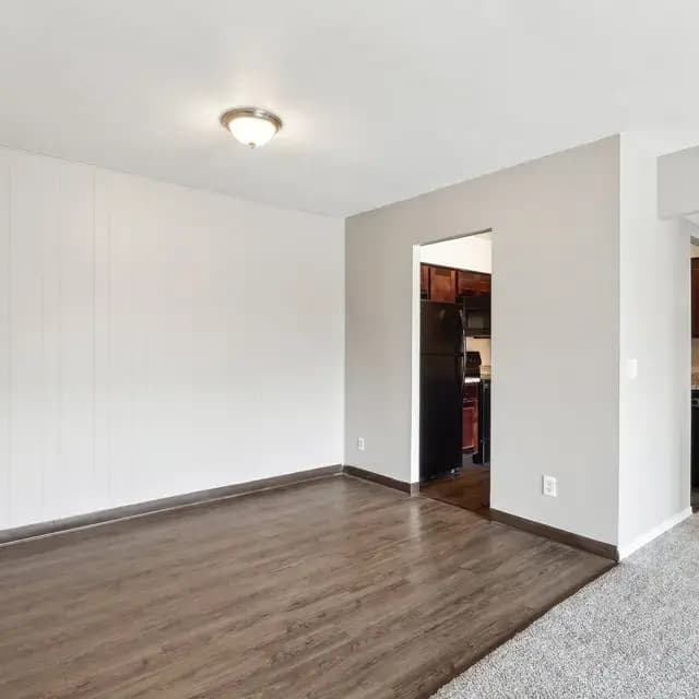 undefined apartments for rent - image - 10-web-or-mls-montana_ave-010.jpeg.webp