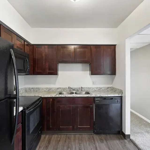 undefined apartments for rent - image - 11-web-or-mls-montana_ave-011.jpeg.webp