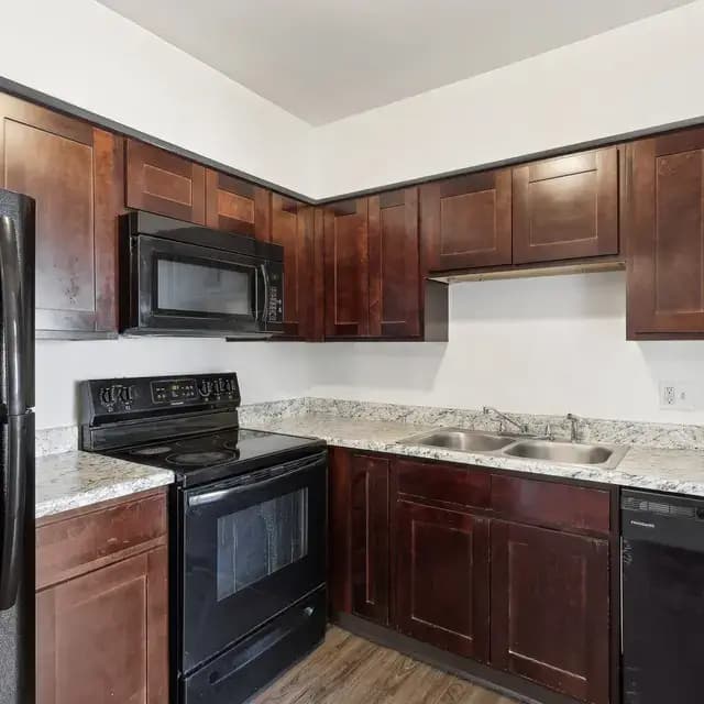 undefined apartments for rent - image - 12-web-or-mls-montana_ave-012.jpeg.webp