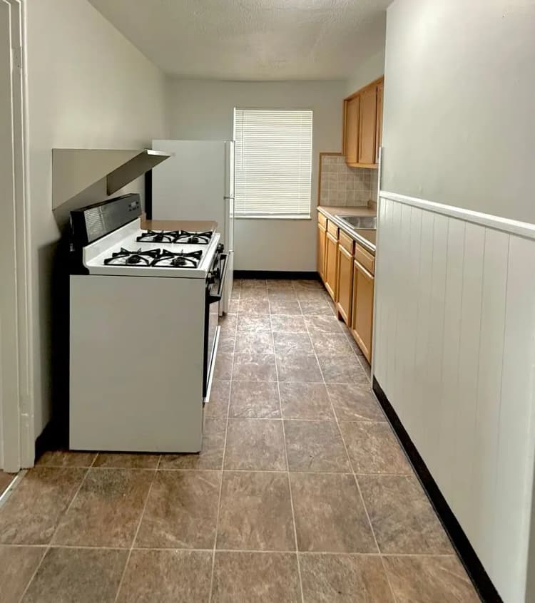 undefined apartments for rent - image - large (1).jpeg