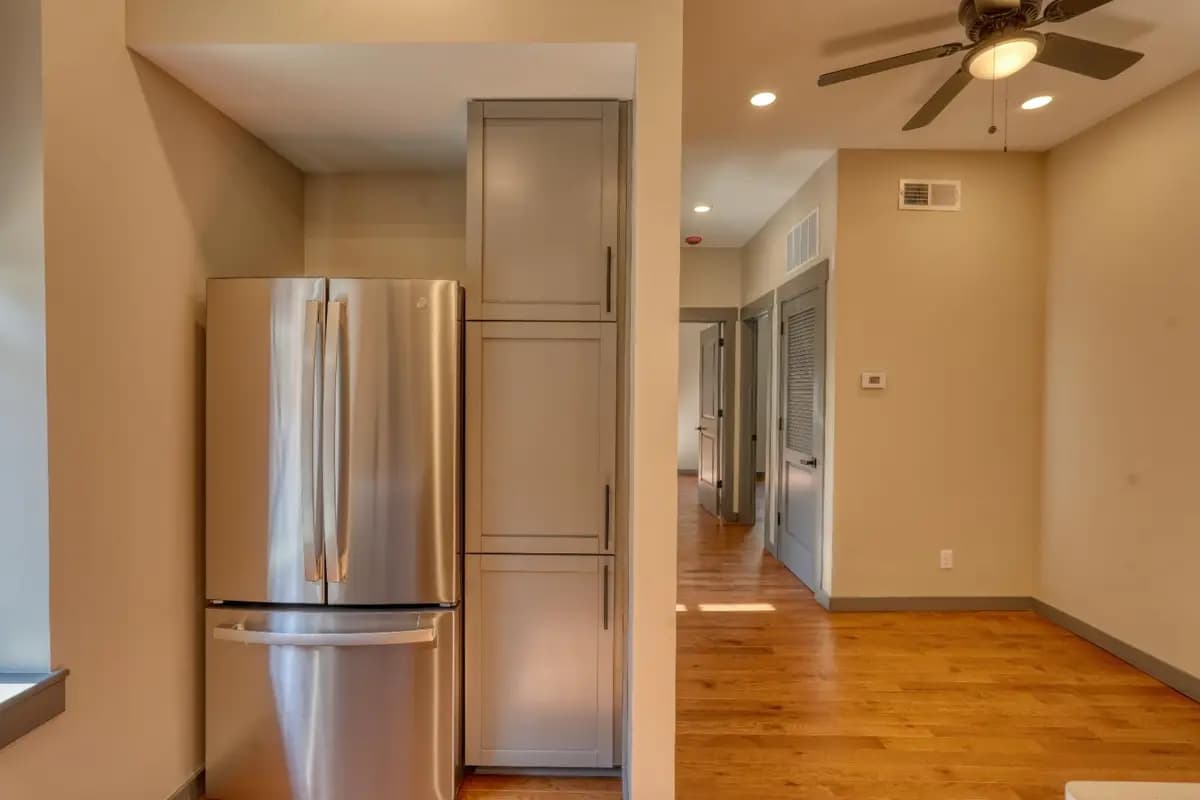 undefined apartments for rent - image - 1764696870888_DSC00685_hdr.jpg