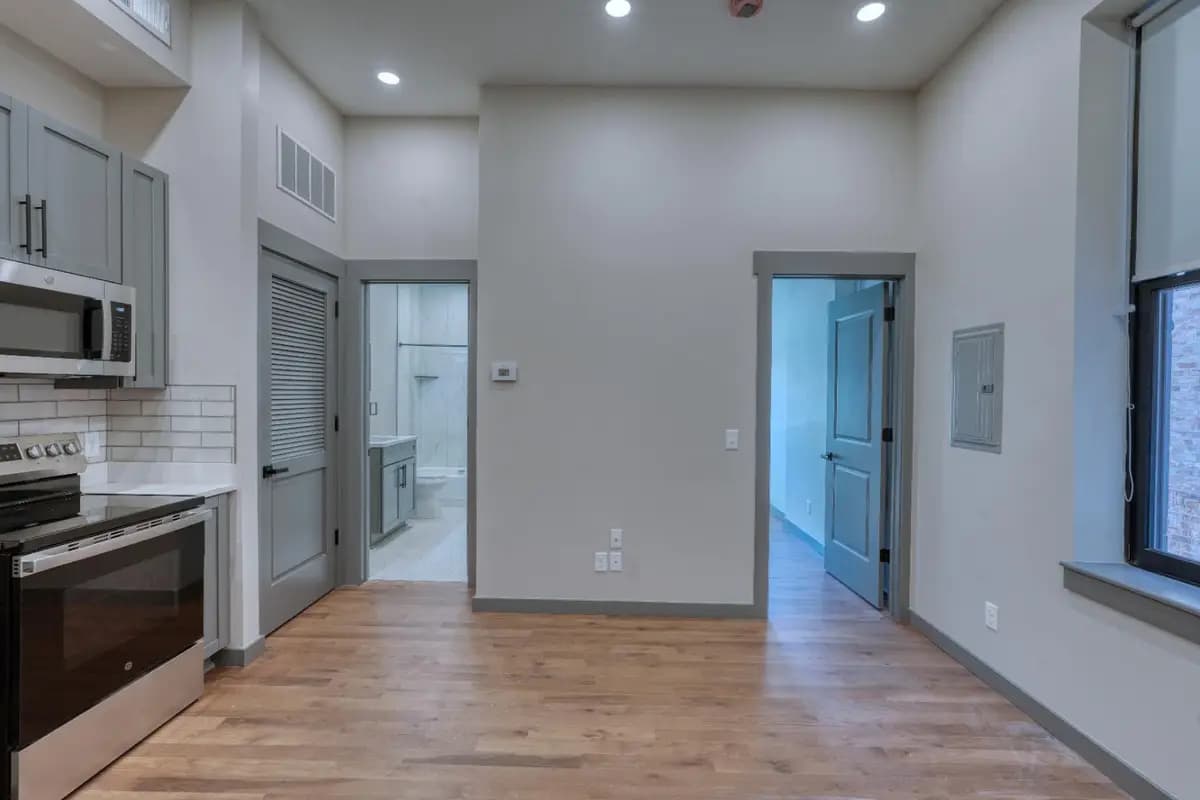 undefined apartments for rent - image - 1764697267518_DSC00277_hdr (1).jpg