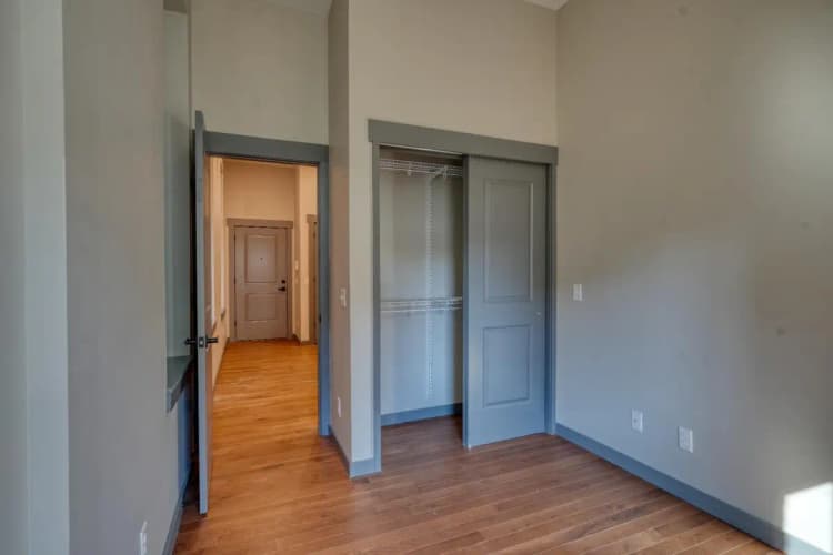 undefined apartments for rent - image - 1764697270639_DSC00307_hdr.jpg