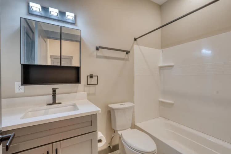 undefined apartments for rent - image - 1764697367441_DSC00242_hdr (1).jpg