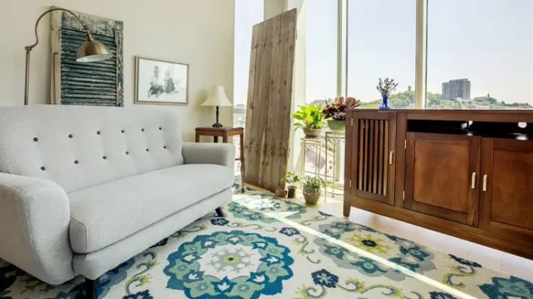 undefined apartments for rent - image - Seven_Gallery_14_818x460_acf_cropped.jpg